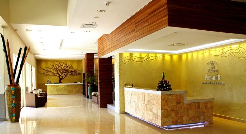 Best Western Premier Garden Hotel Ентебе Екстериор снимка